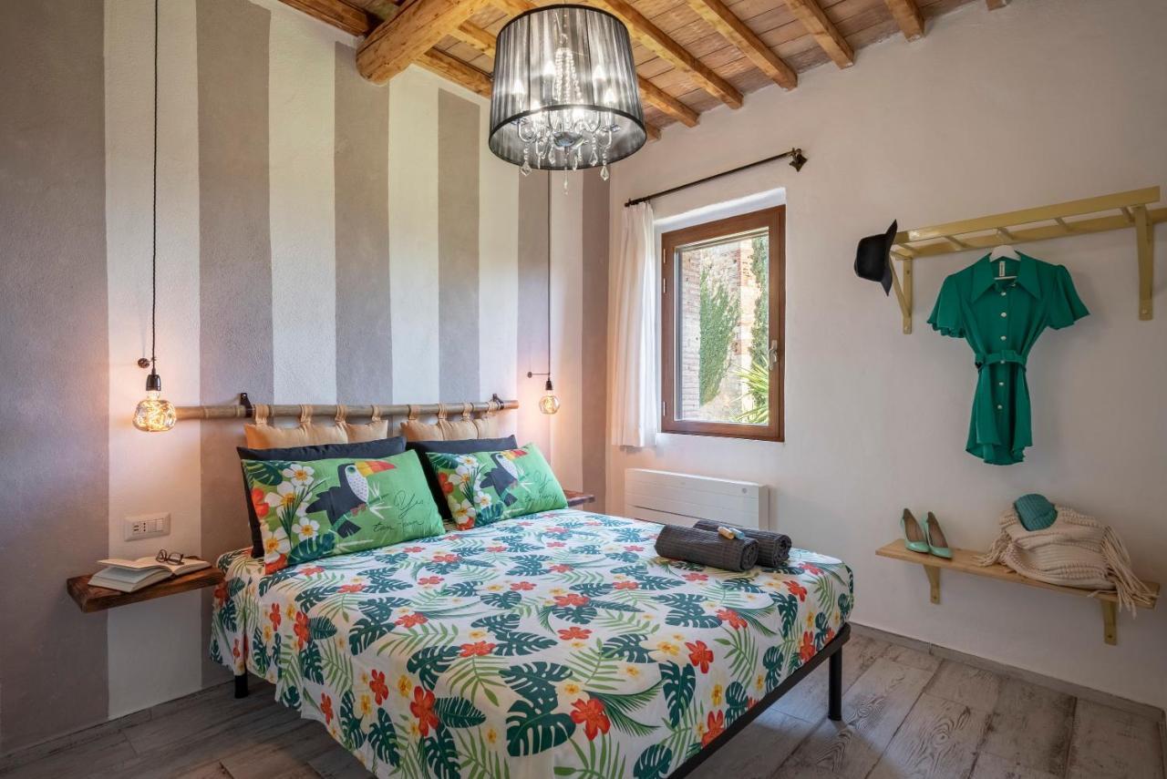 Residenza Castello Di Valli Follonica Exterior foto